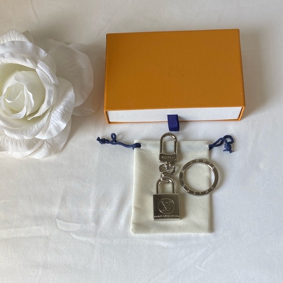 no brand Accessories - Silver Lock Keychain / Bag Charm